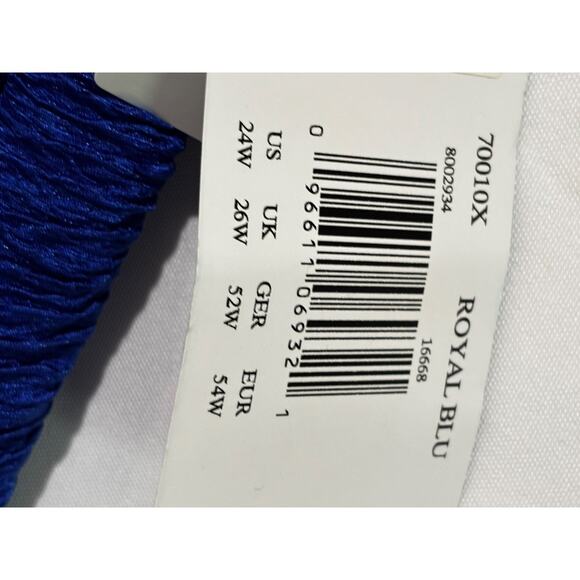 New Penbrooke krinkle Crossover Chlorine Resistant Blue OnePiece Swimsuit Sz 24W - Picture 6 of 12